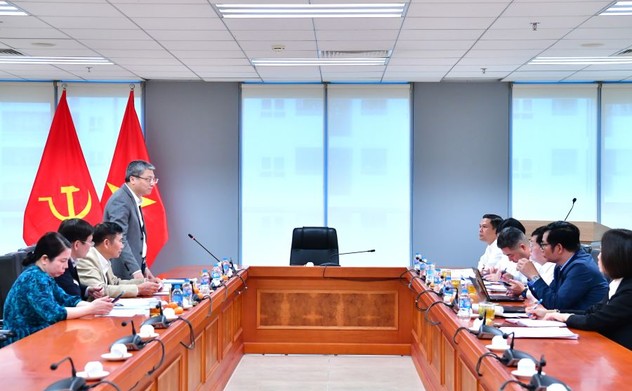 Thẩm định các tài liệu bồi dưỡng kỹ năng lãnh đạo, quản lý và triển khai kiểm toán